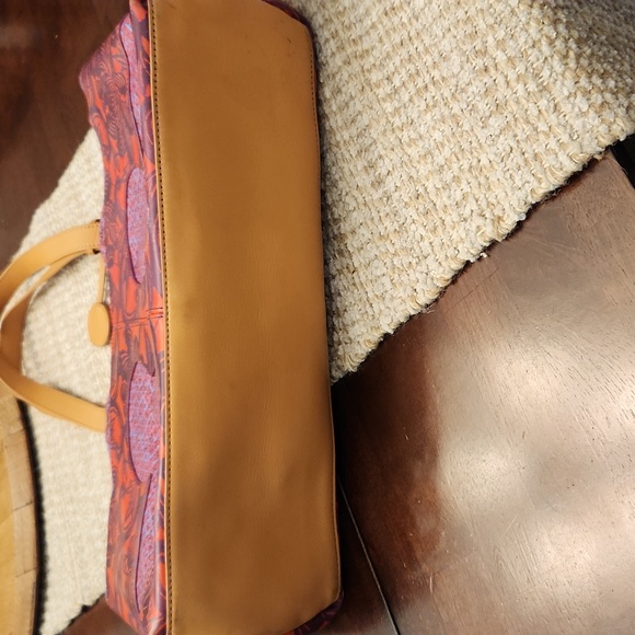 Oh Tory ♥️ - Picture 7 of 10